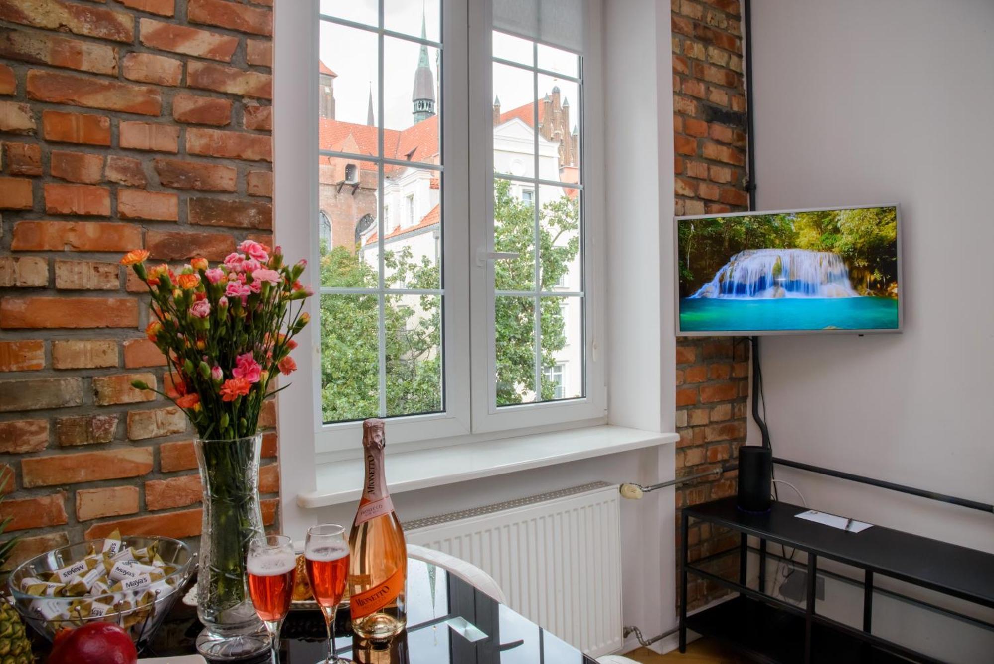 Maya'S Flats & Resorts 63 - 3 Rooms Apartment On Chlebnicka Street Old Town 格但斯克 外观 照片